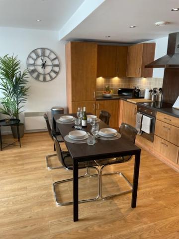 Lux Waterfront 2 Bed Apt, V&A 10Min Walk, St Andrew'S Golf 25Min Drive Dundee Ngoại thất bức ảnh